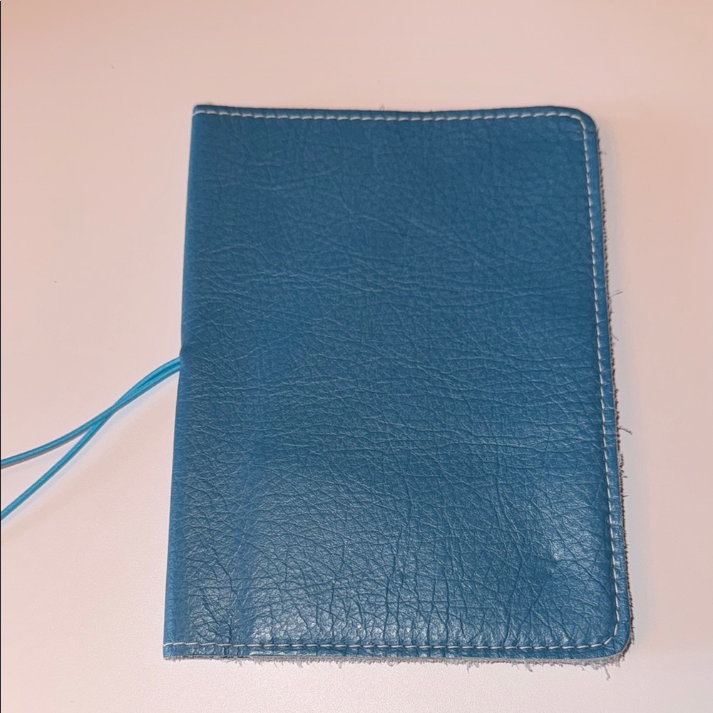 Blue Leather B6 notebook cover from Fozy Fix